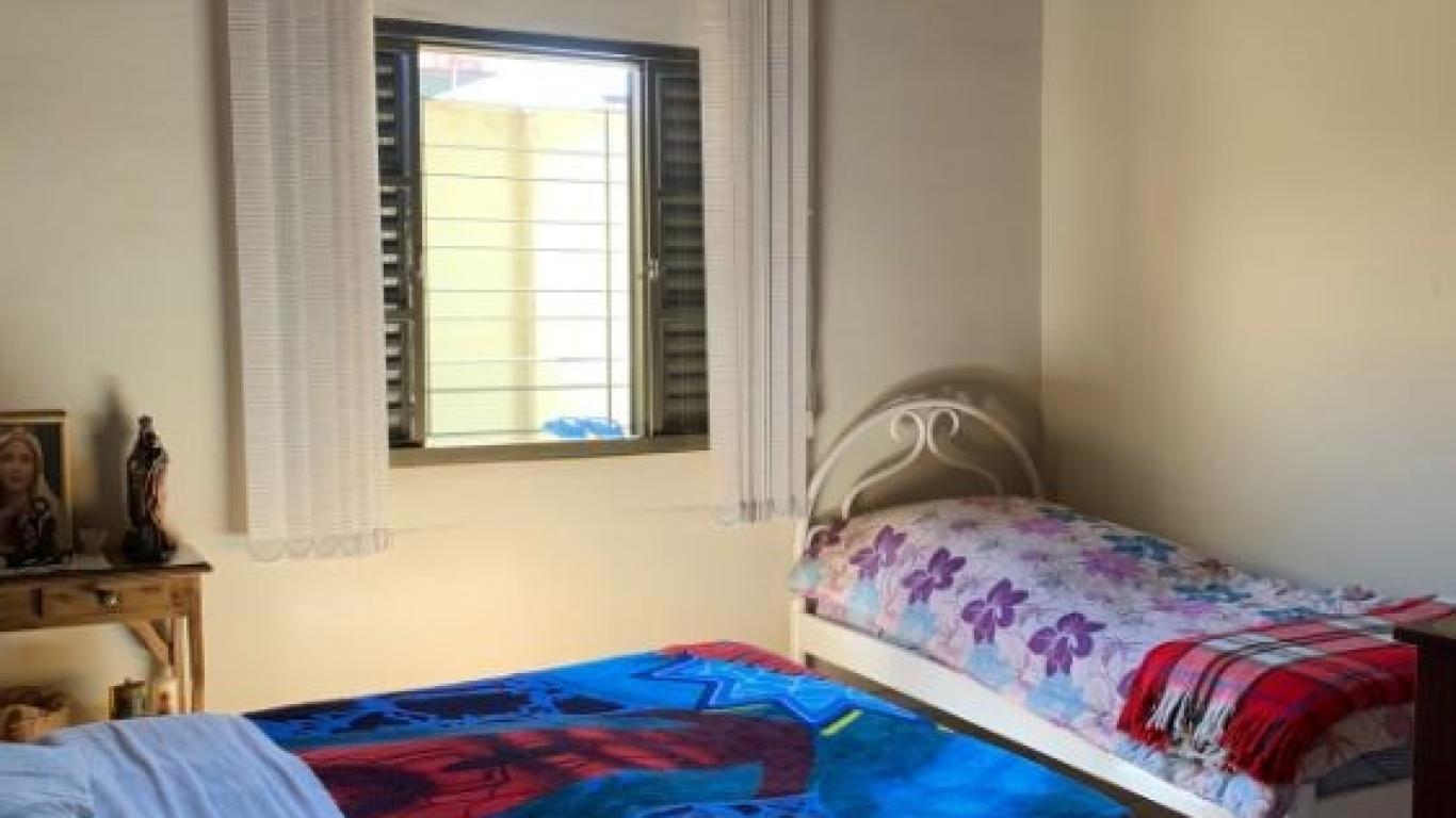 CASA NA Vila Xavier em Assis