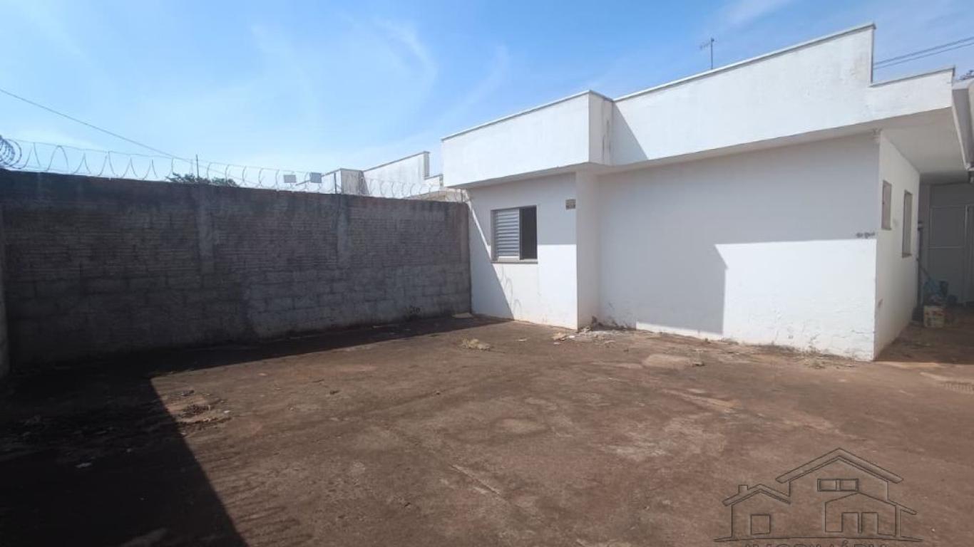 CASA NA Conjunto Habitacional São Judas Tadeu em Assis