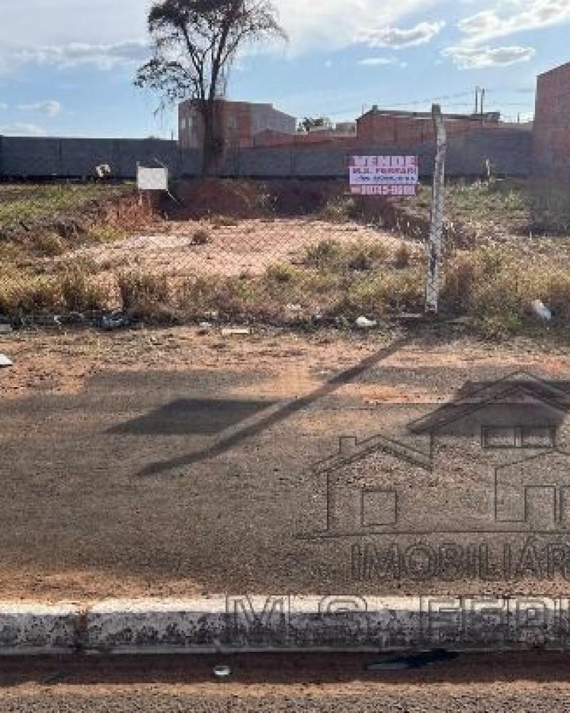 TERRENO NA Vila Nova Santana em Assis
