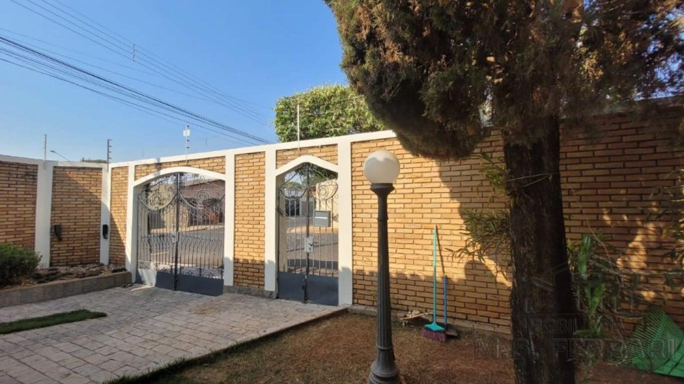 CASA NA Vila Xavier em Assis