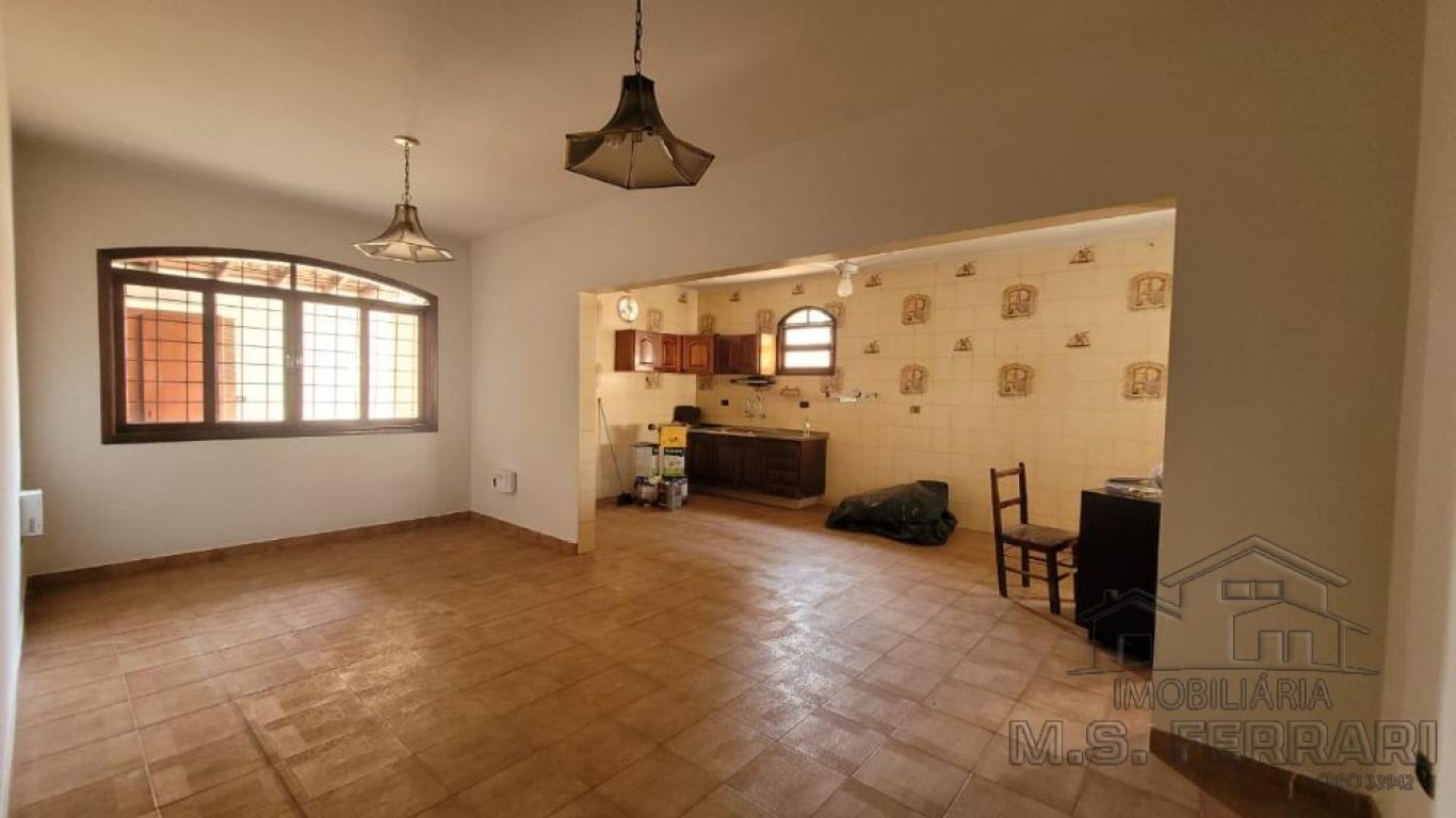 CASA NA Vila Xavier em Assis