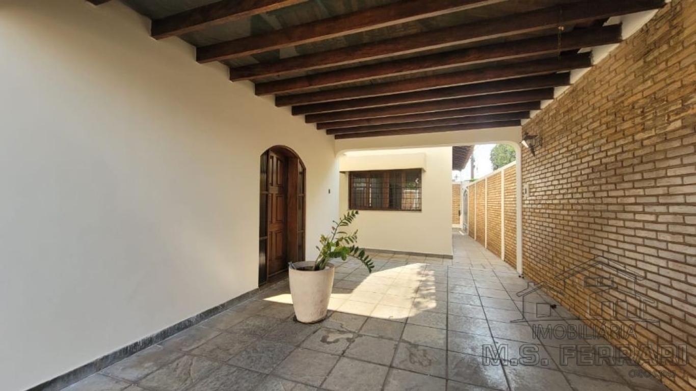 CASA NA Vila Xavier em Assis