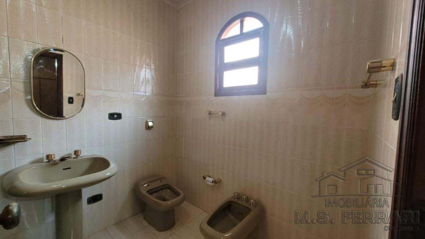 CASA NA Vila Xavier em Assis