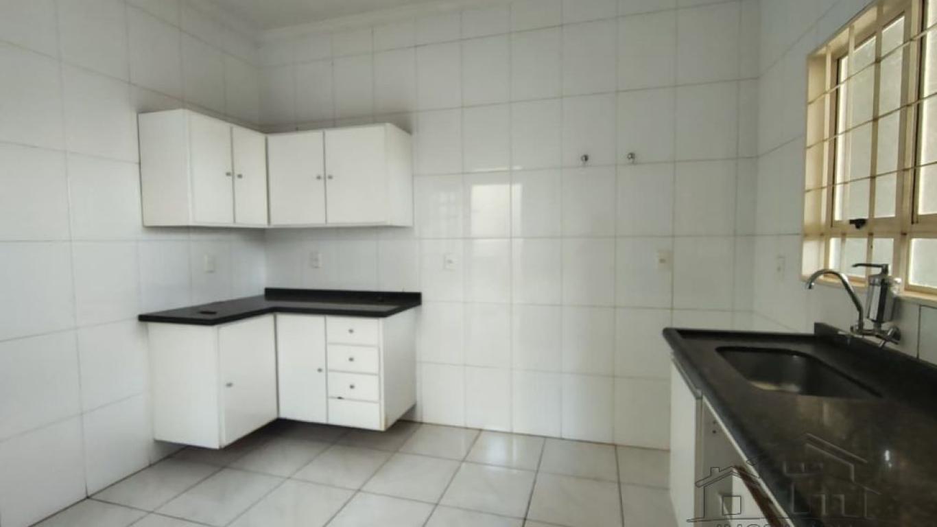 CASA NA Centro em Assis