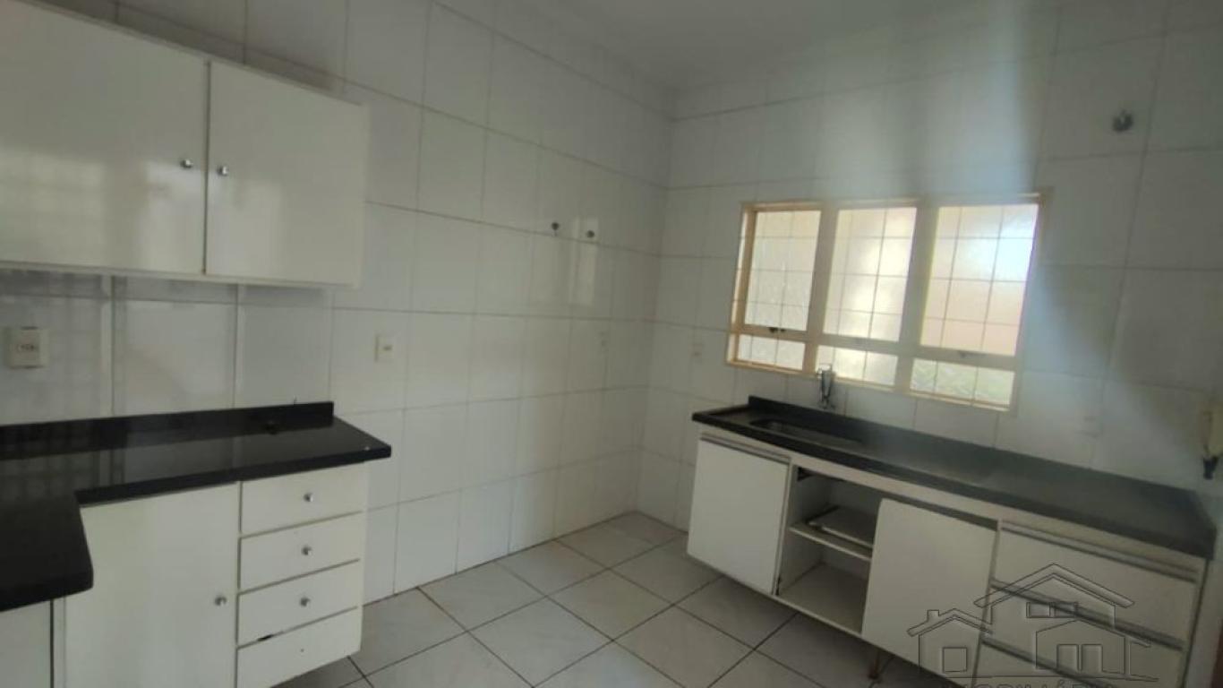 CASA NA Centro em Assis