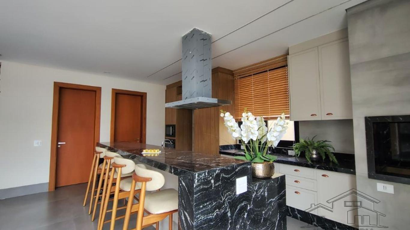 CASA NA Renascence Residencial em Assis
