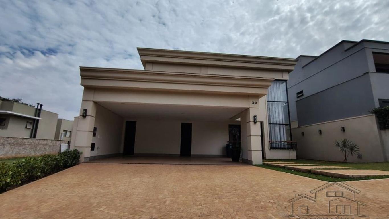 CASA NA Renascence Residencial em Assis