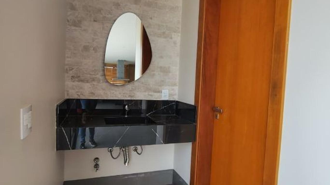 CASA NA Renascence Residencial em Assis