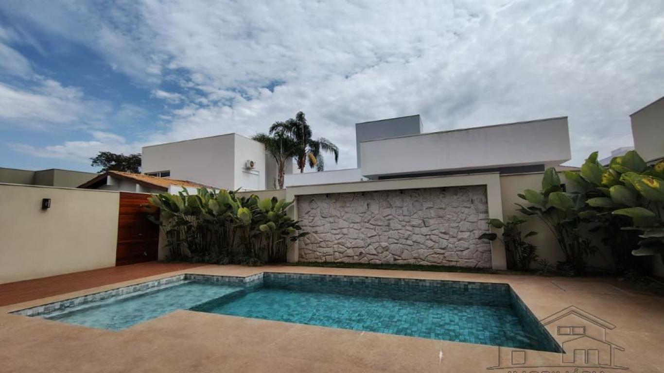 CASA NA Renascence Residencial em Assis