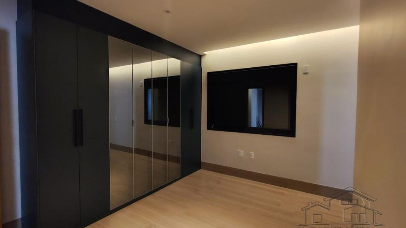 CASA NA Renascence Residencial em Assis