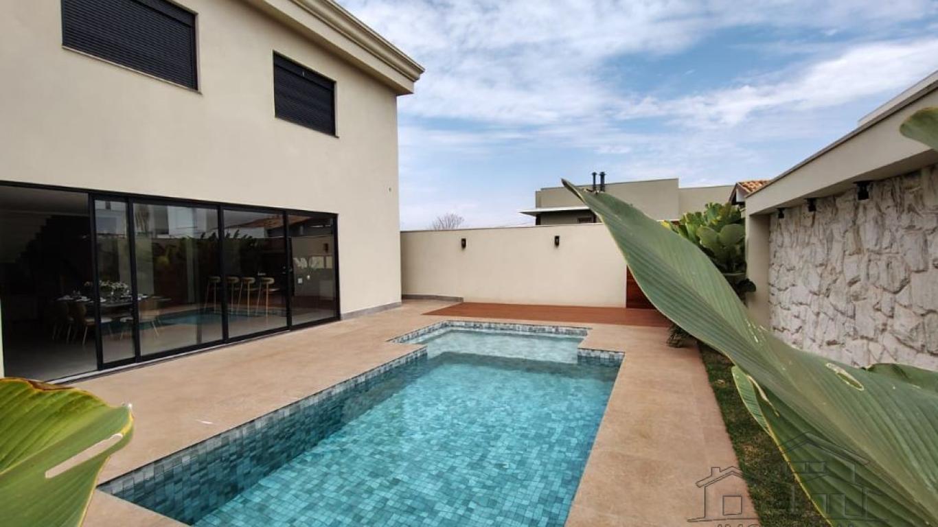 CASA NA Renascence Residencial em Assis