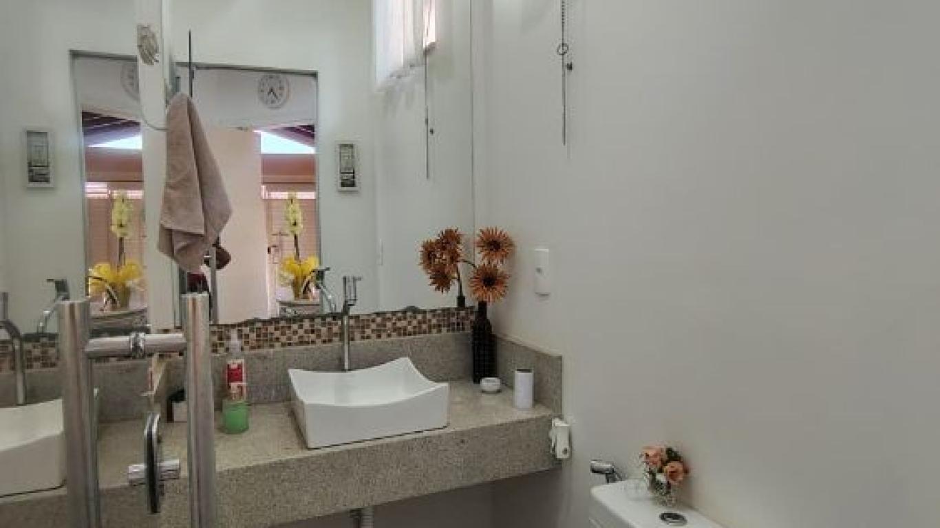 CASA NA Centro em Assis