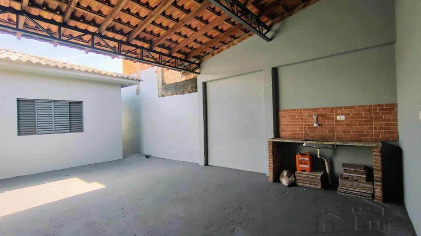 CASA NA Vila Progresso em Assis