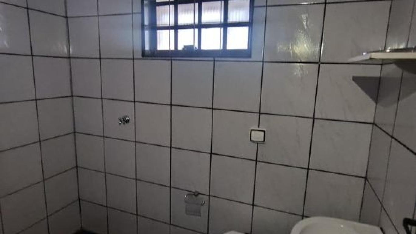 CASA NA Vila Progresso em Assis