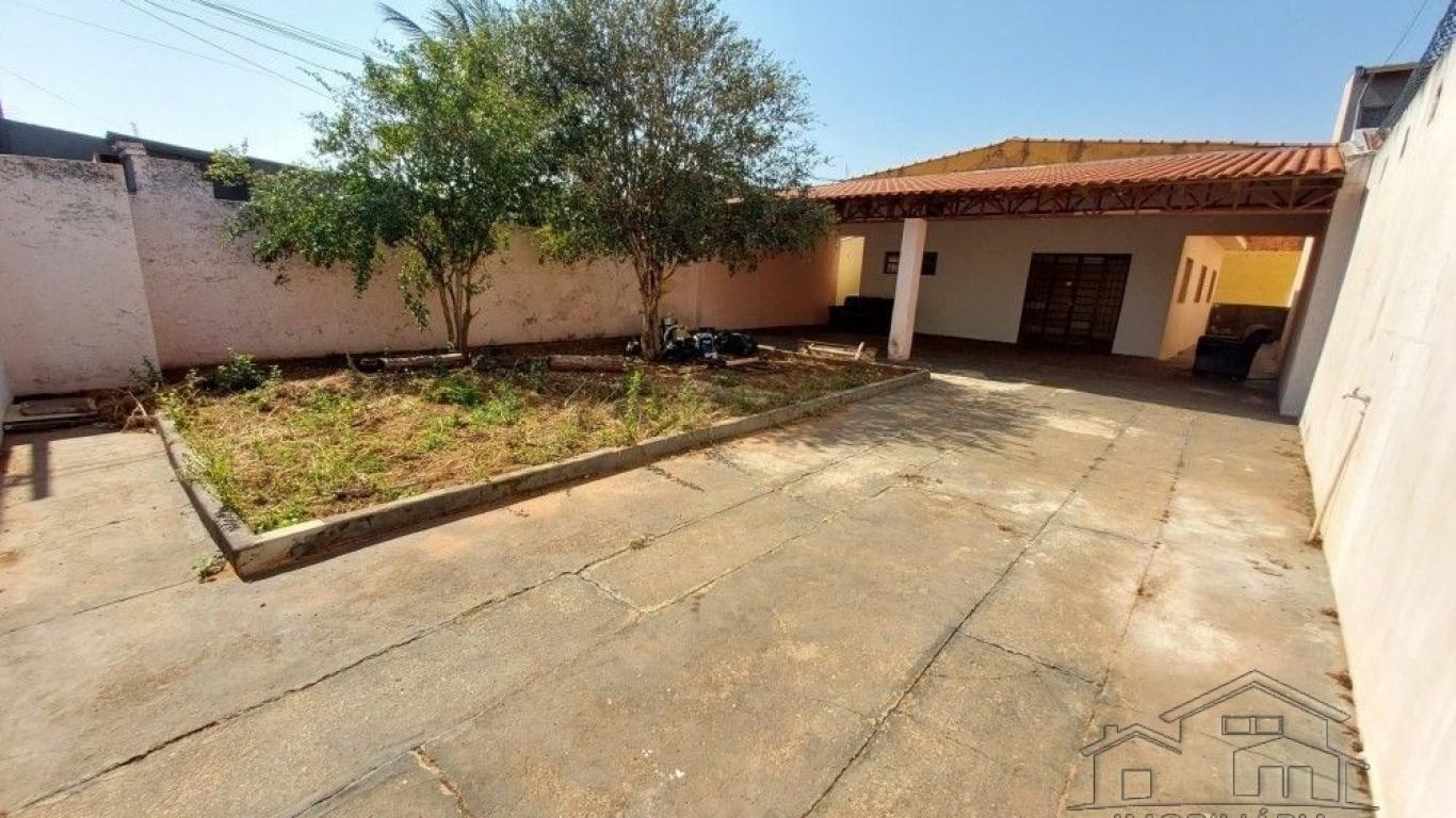 CASA NO Jardim Paraná em Assis