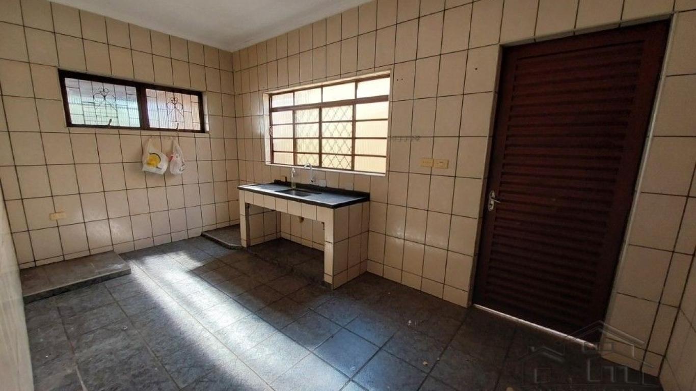CASA NO Jardim Paraná em Assis