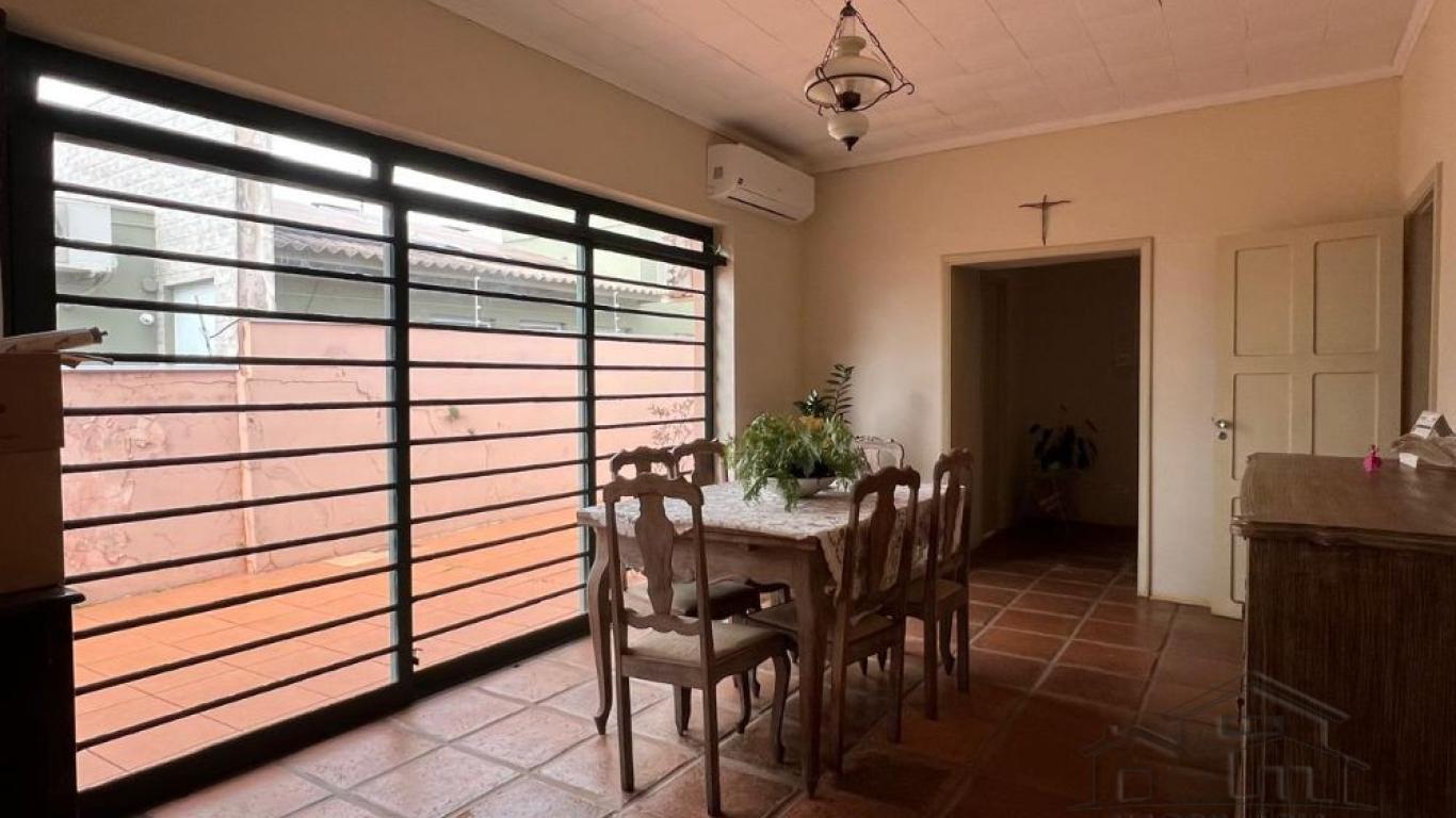 CASA NA Centro em Assis