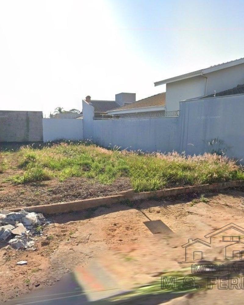 TERRENO NO Portal de São Francisco em Assis