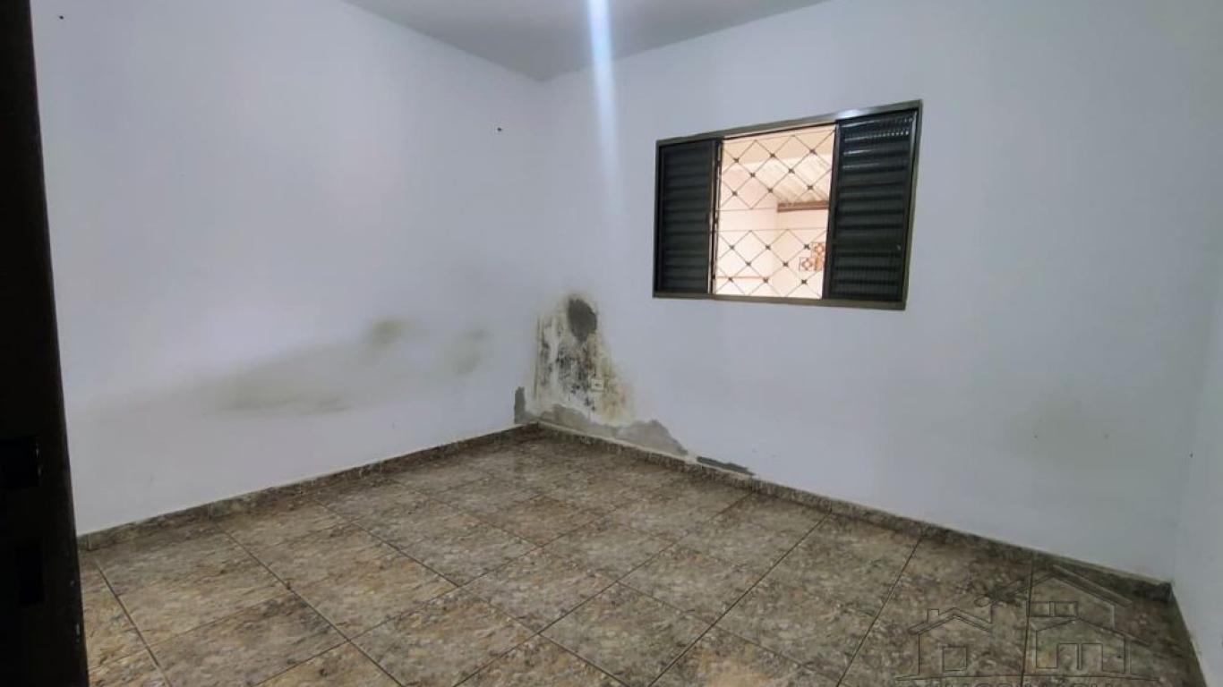 CASA NA Vila Ribeiro em Assis