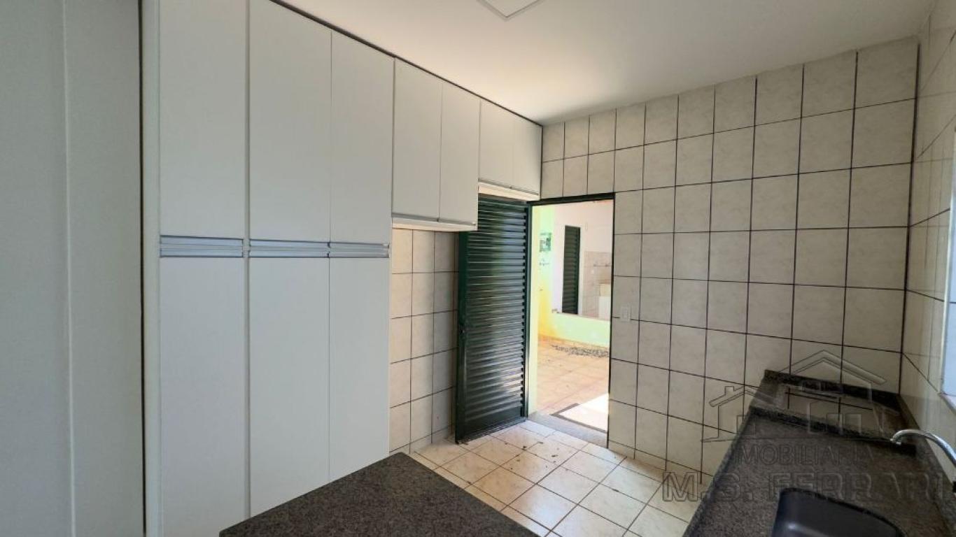 CASA NO Jardim Canadá em Assis