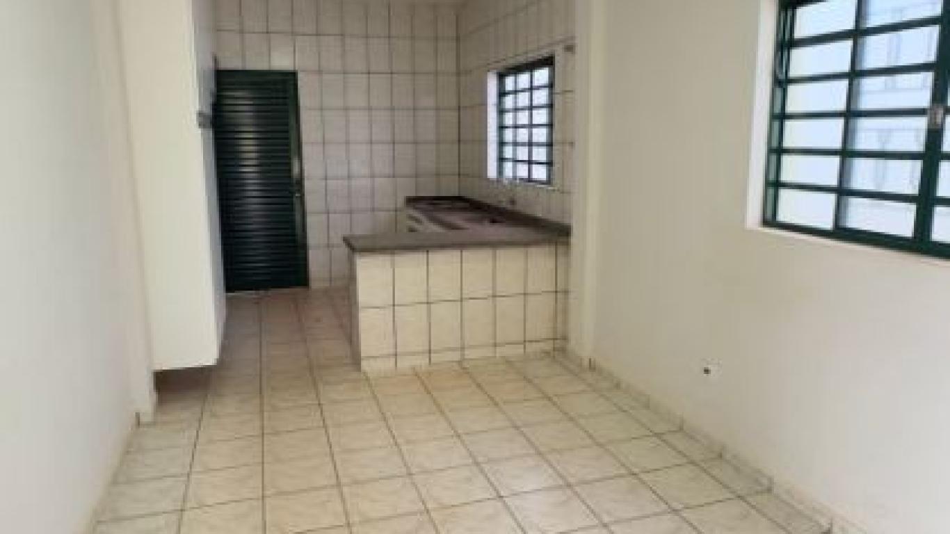 CASA NO Jardim Canadá em Assis