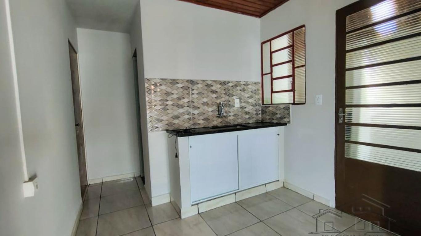 CASA NA Cdhu em Assis