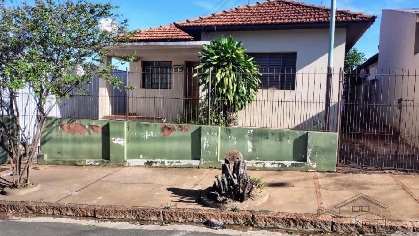 CASA NA Centro em Assis
