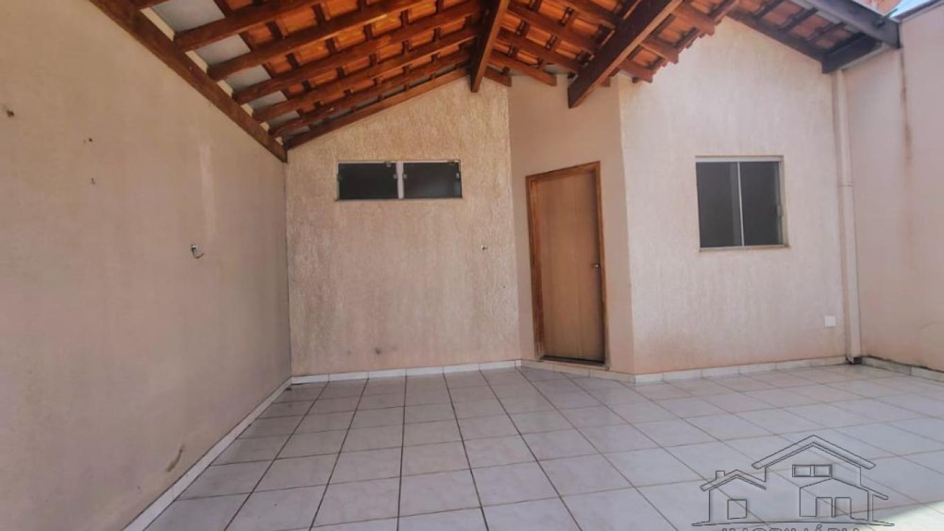 CASA NA Vila Tênis Clube em Assis
