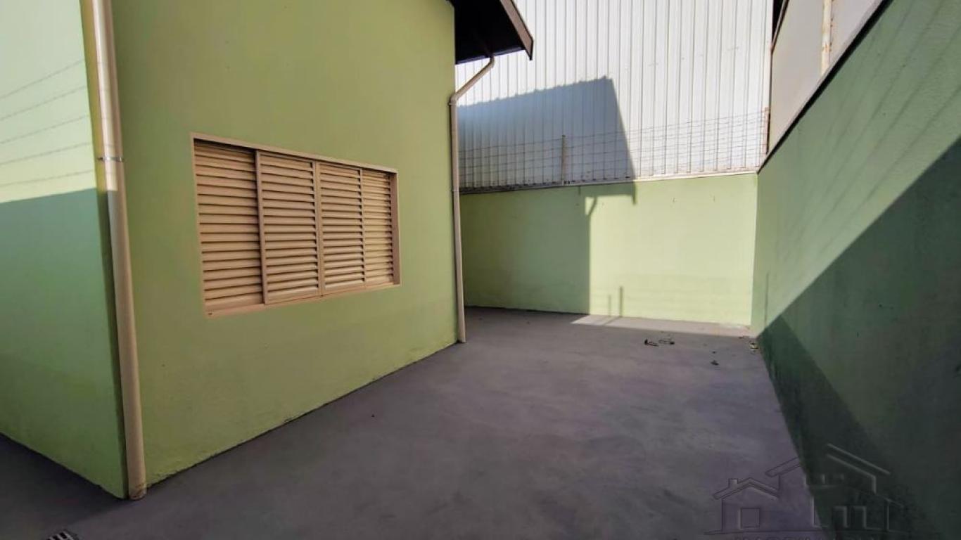 CASA NA Vila Clementina em Assis