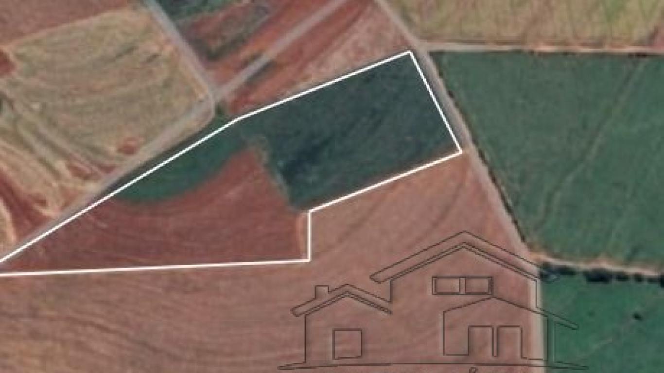 TERRENO NA Água do Baixadão em Assis