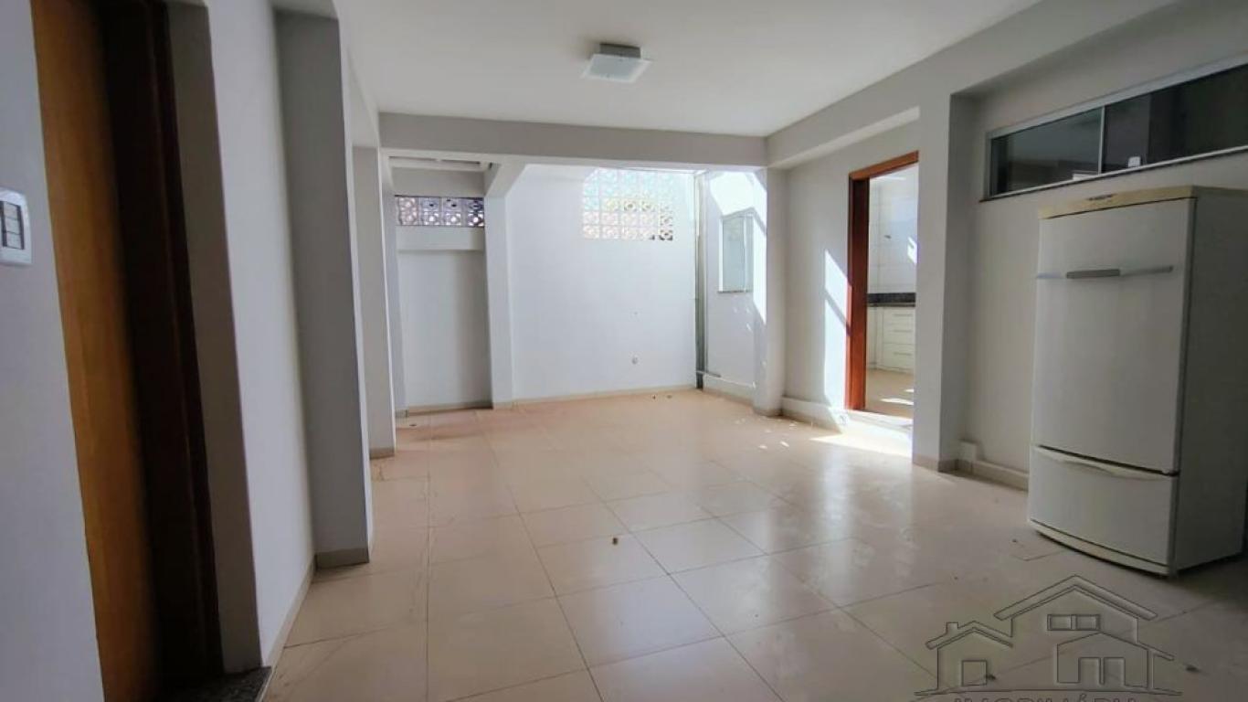 CASA NA Centro em Assis