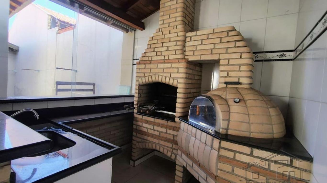 CASA NA Centro em Assis