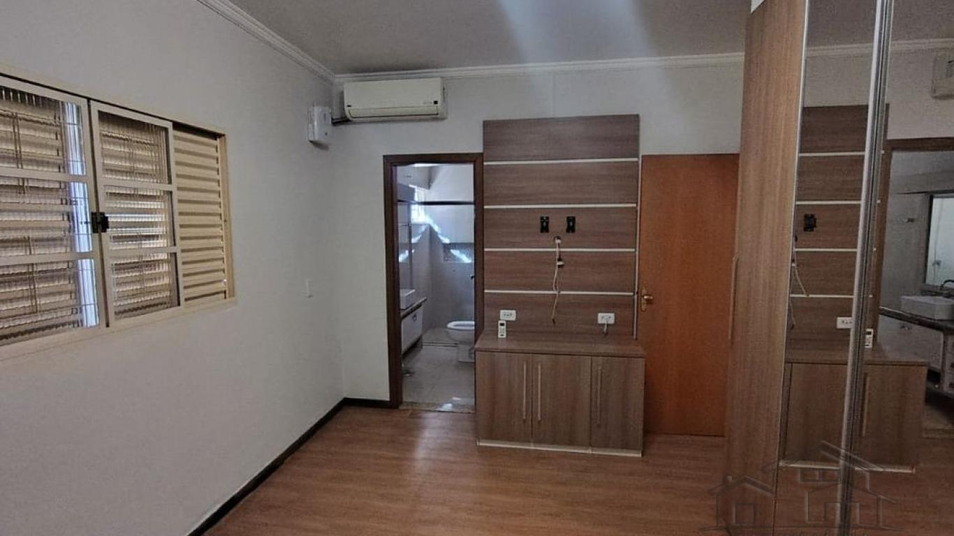 CASA NA Centro em Assis