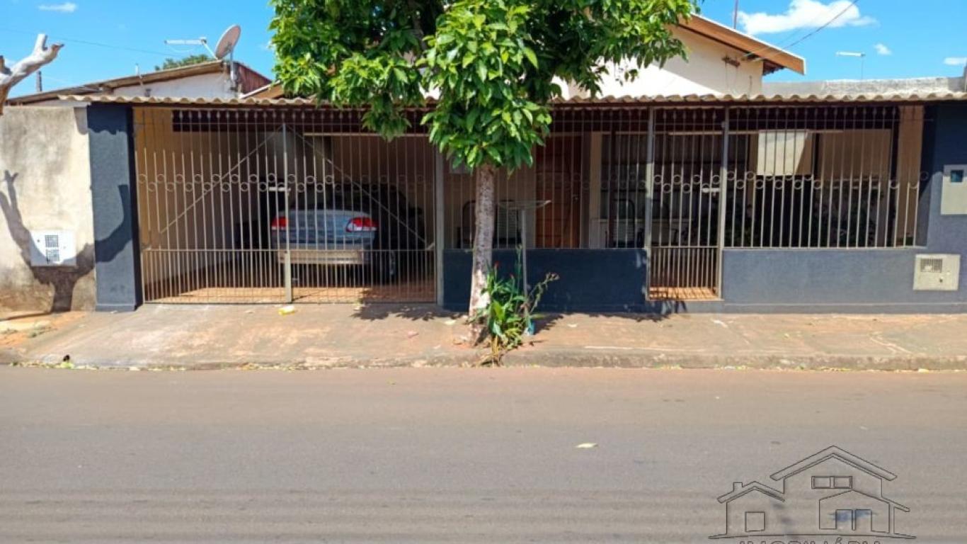 CASA NA Vila Ribeiro em Assis