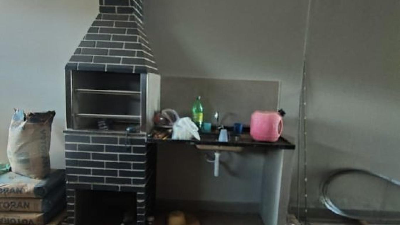 CASA NA VENEZA em Assis