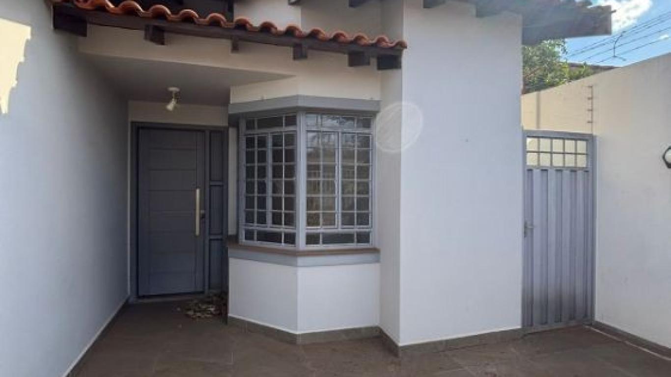 CASA NO Jardim Europa em Assis