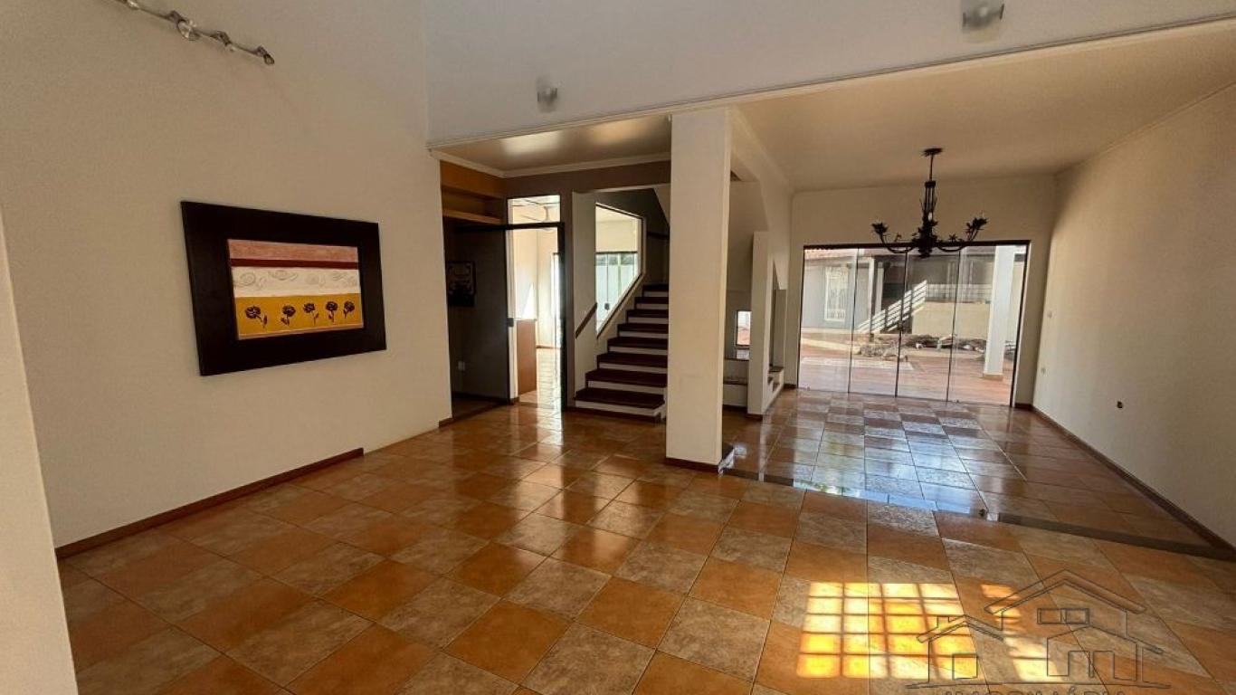 CASA NO Jardim Europa em Assis