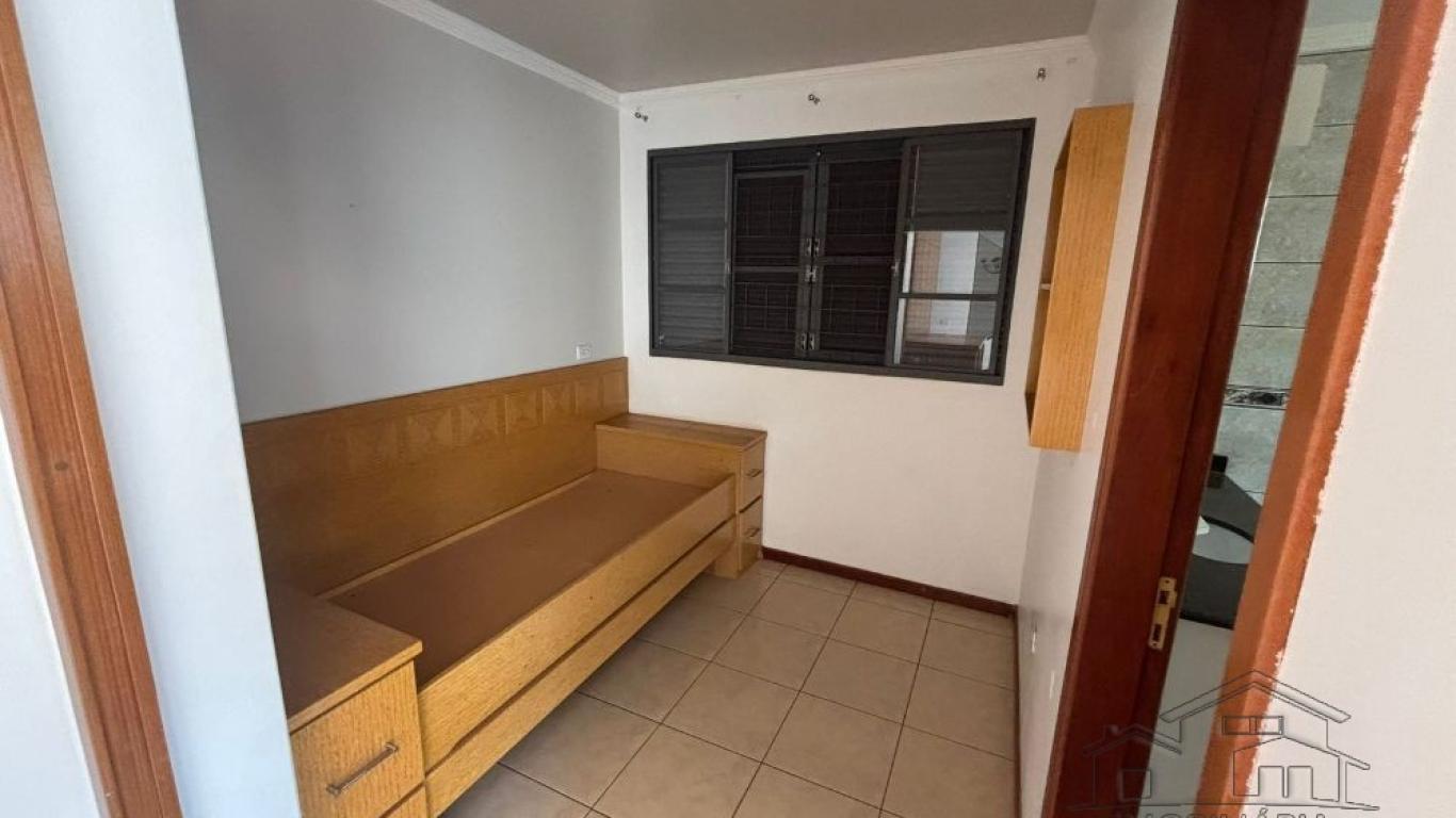CASA NO Jardim Europa em Assis