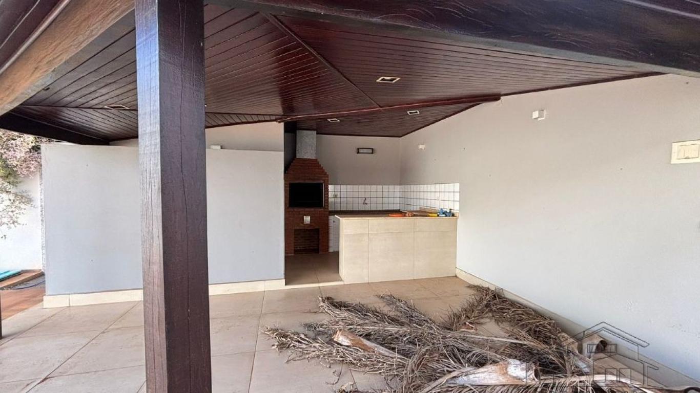 CASA NO Jardim Europa em Assis