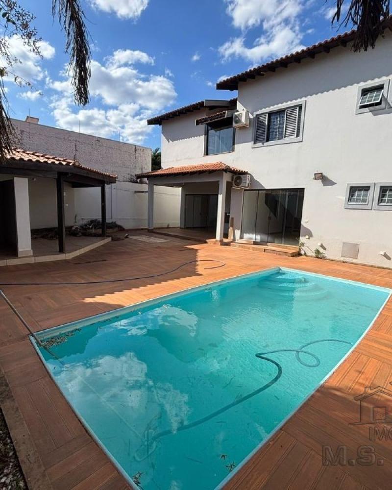 CASA NO Jardim Europa em Assis