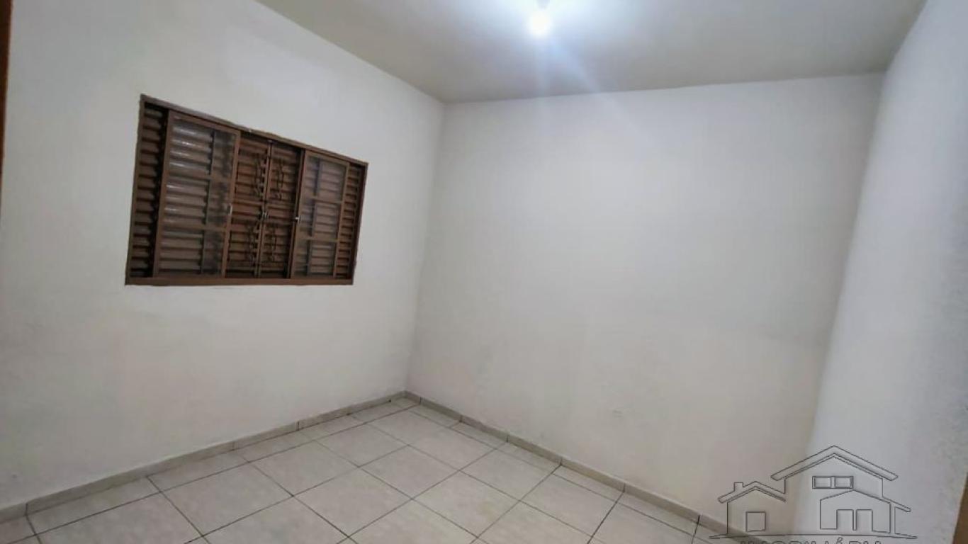 CASA NA BNH em Assis