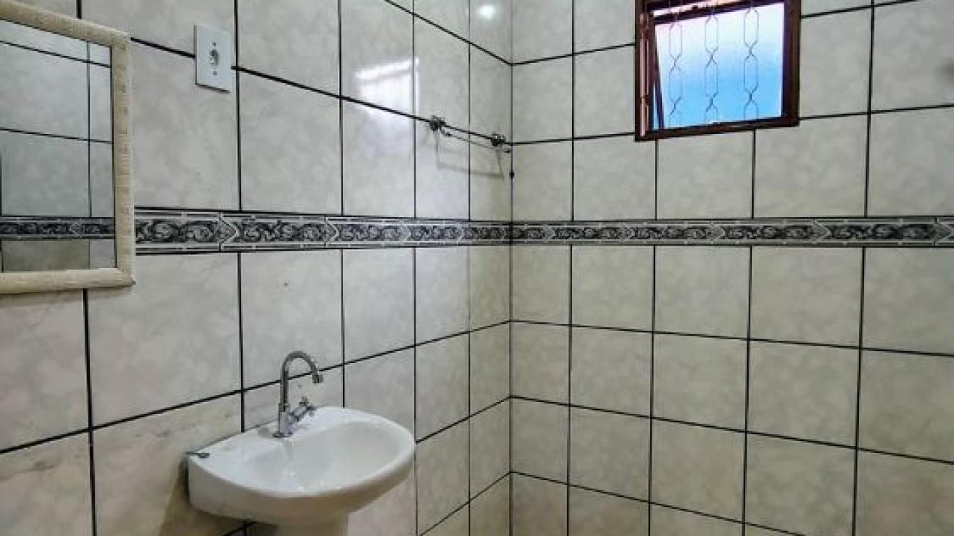 CASA NA BNH em Assis