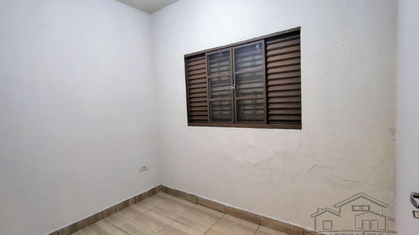 CASA NA BNH em Assis