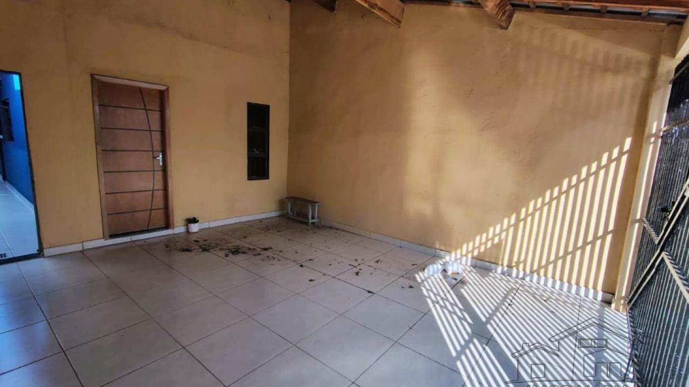 CASA NA BNH em Assis