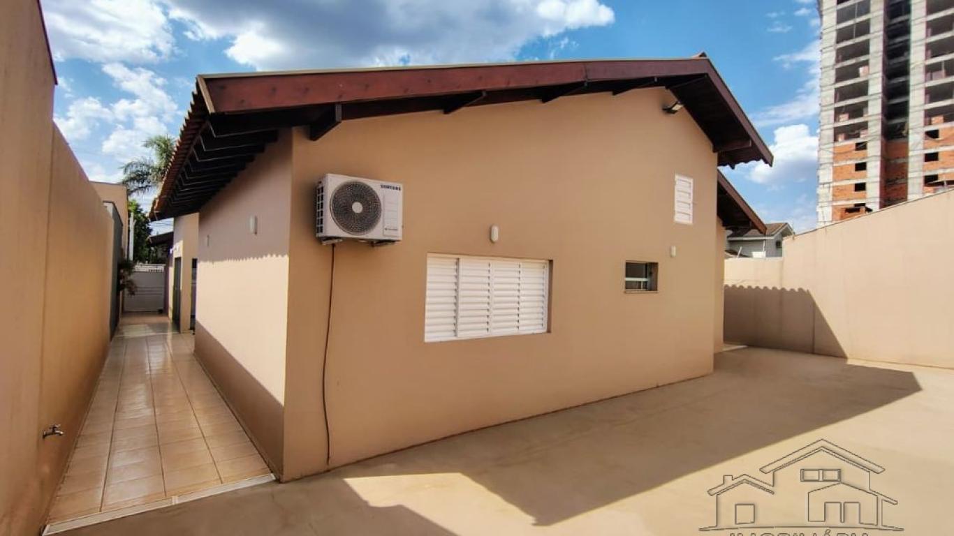 CASA NO Jardim Europa em Assis