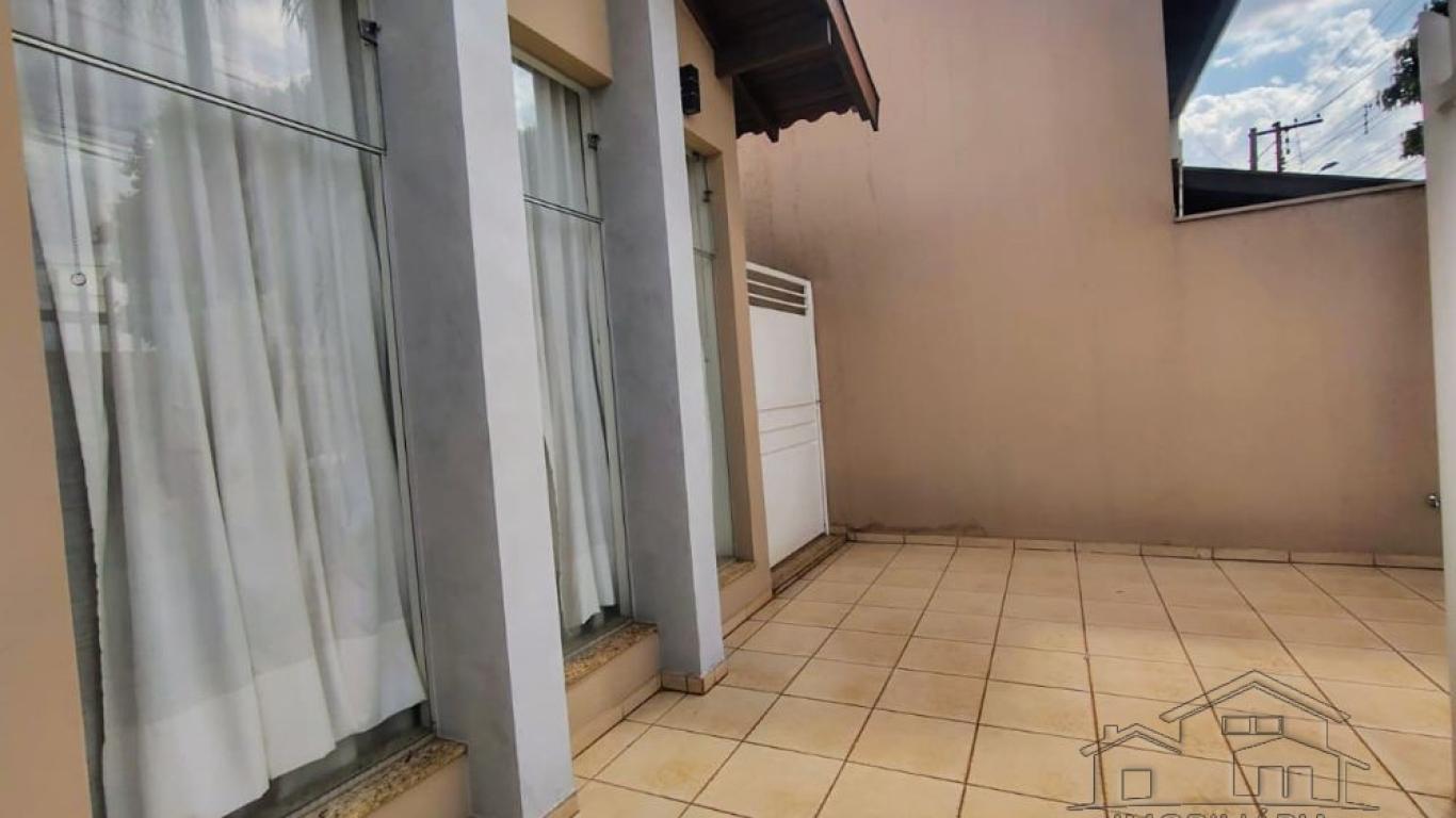 CASA NO Jardim Europa em Assis