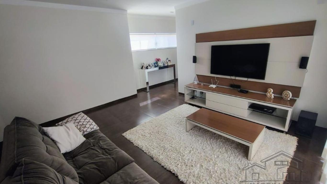 CASA NO Jardim Europa em Assis