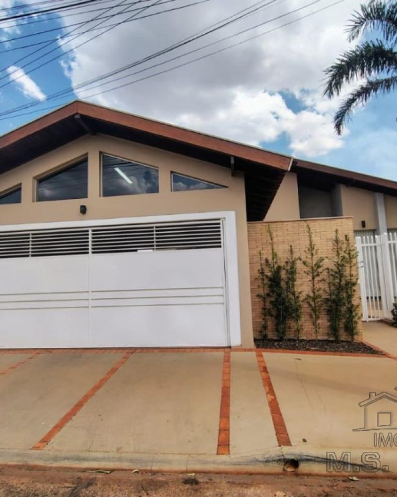 CASA NO Jardim Europa em Assis