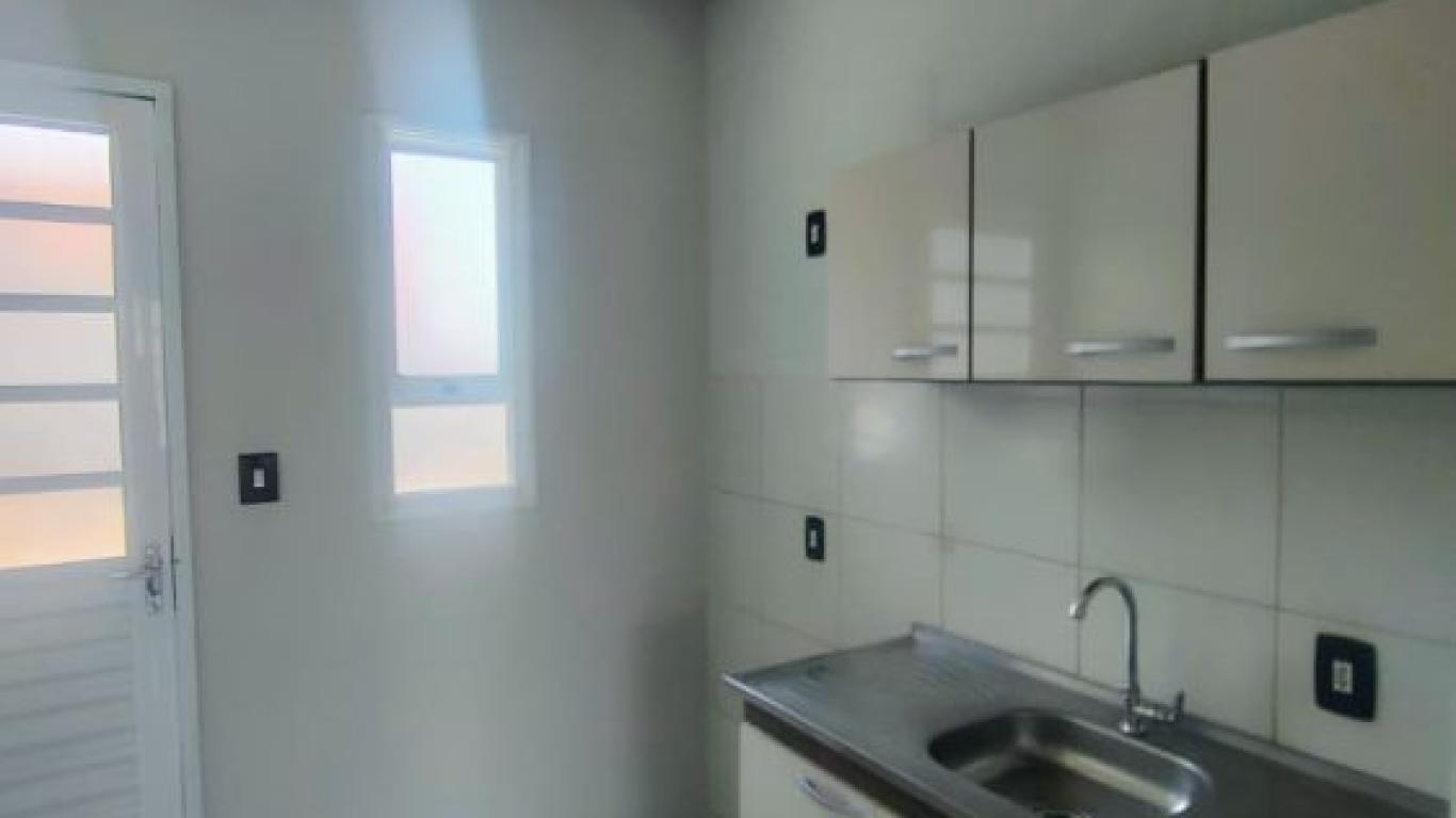CASA NO Jardim Nossa Senhora de Fátima em Assis