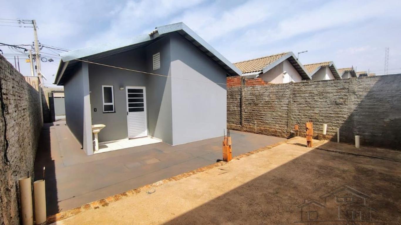 CASA NO Jardim Nossa Senhora de Fátima em Assis